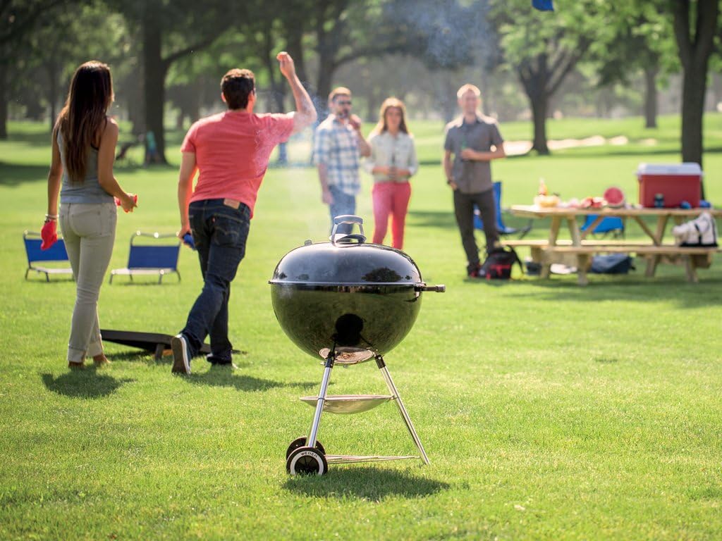 Weber Original Kettle 22-Inch Charcoal Grill
