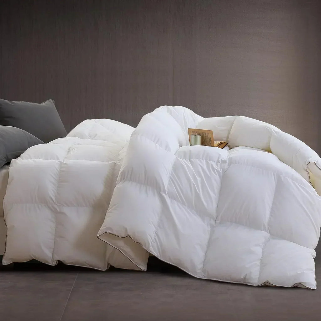Premium Down Comforter 3D Baffle Box Design